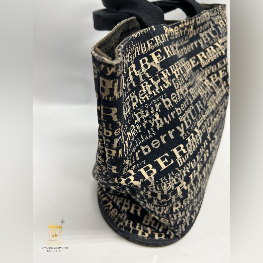 Burberry Tote Bag - Picture 3 of 16